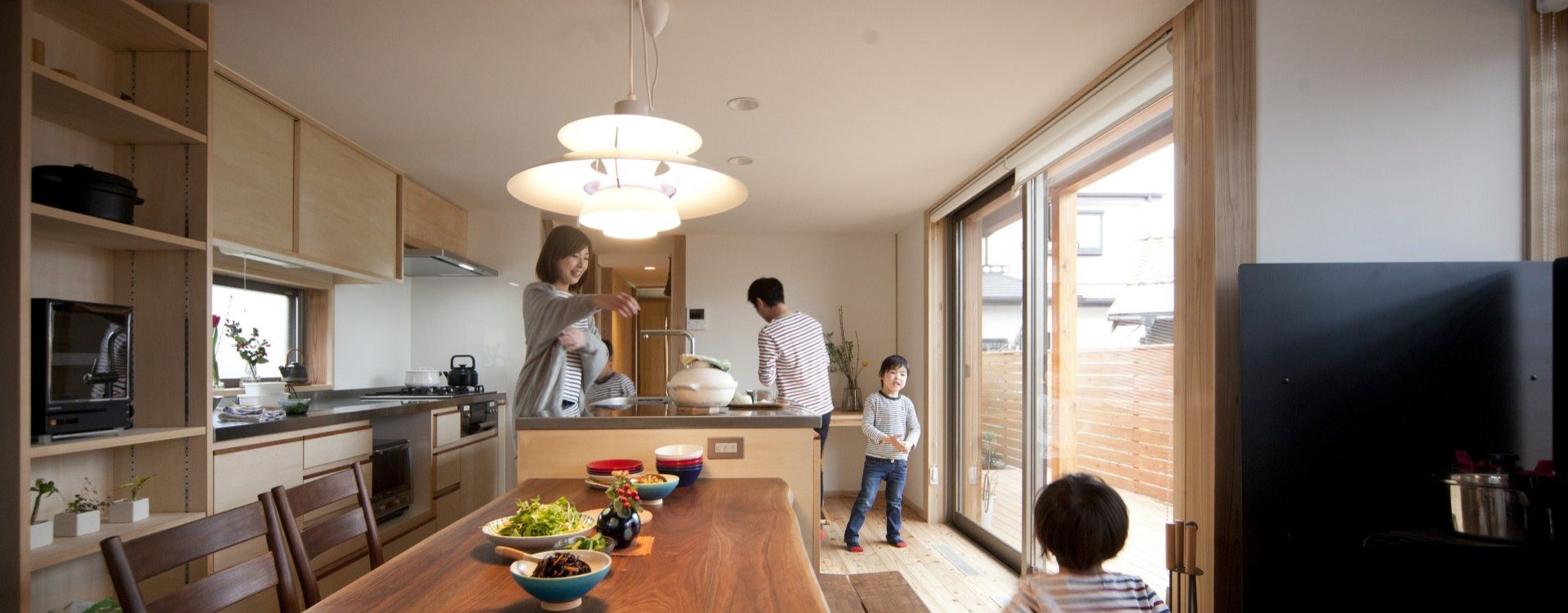 豊かな木の香りのなかで健康に暮らす。ワンランク上の木造住宅｜木の家 グリーンハウス