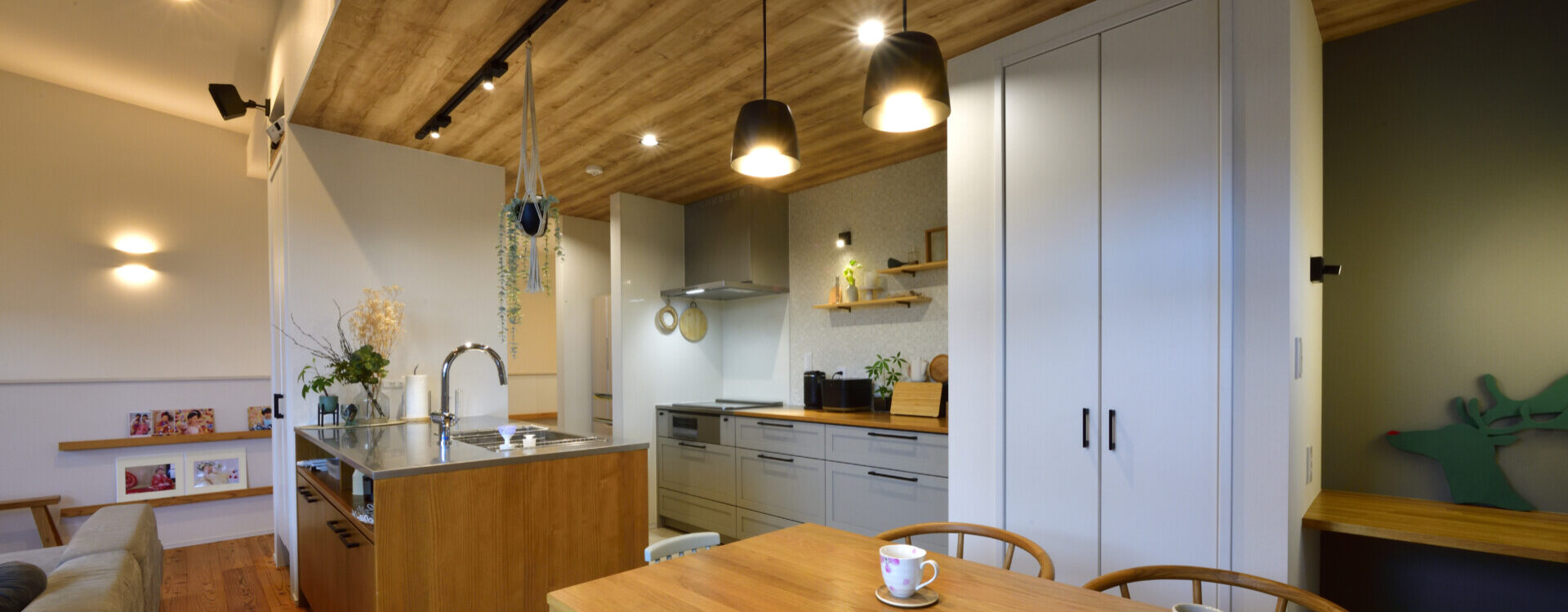 豊かな木の香りのなかで健康に暮らす。ワンランク上の木造住宅｜木の家 グリーンハウス